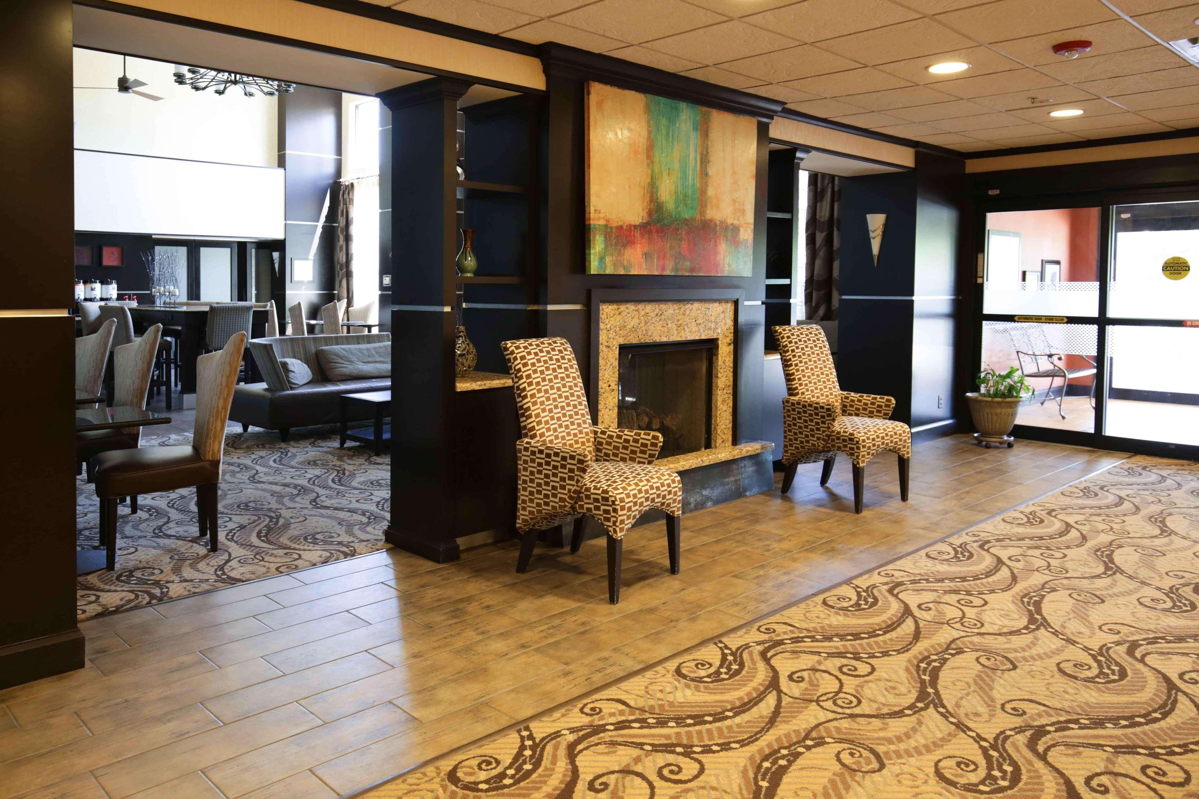 Hampton Inn & Suites Mcalester Exterior photo